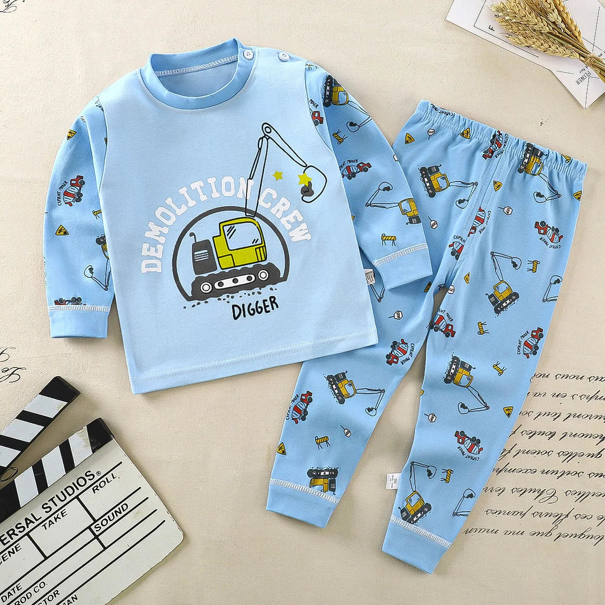 Baby Bubble children's kids clothing set with cartoon pajamas, including pants, for boys and girls, suitable for autumn and winter sleepwear.