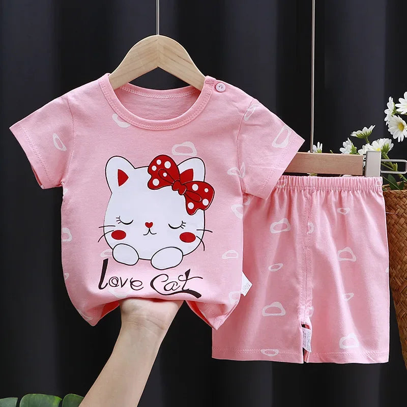 Baby Bubble cartoon print contrast T-shirt and shorts set for kids, featuring colorful cartoon characters and comfortable fabric.