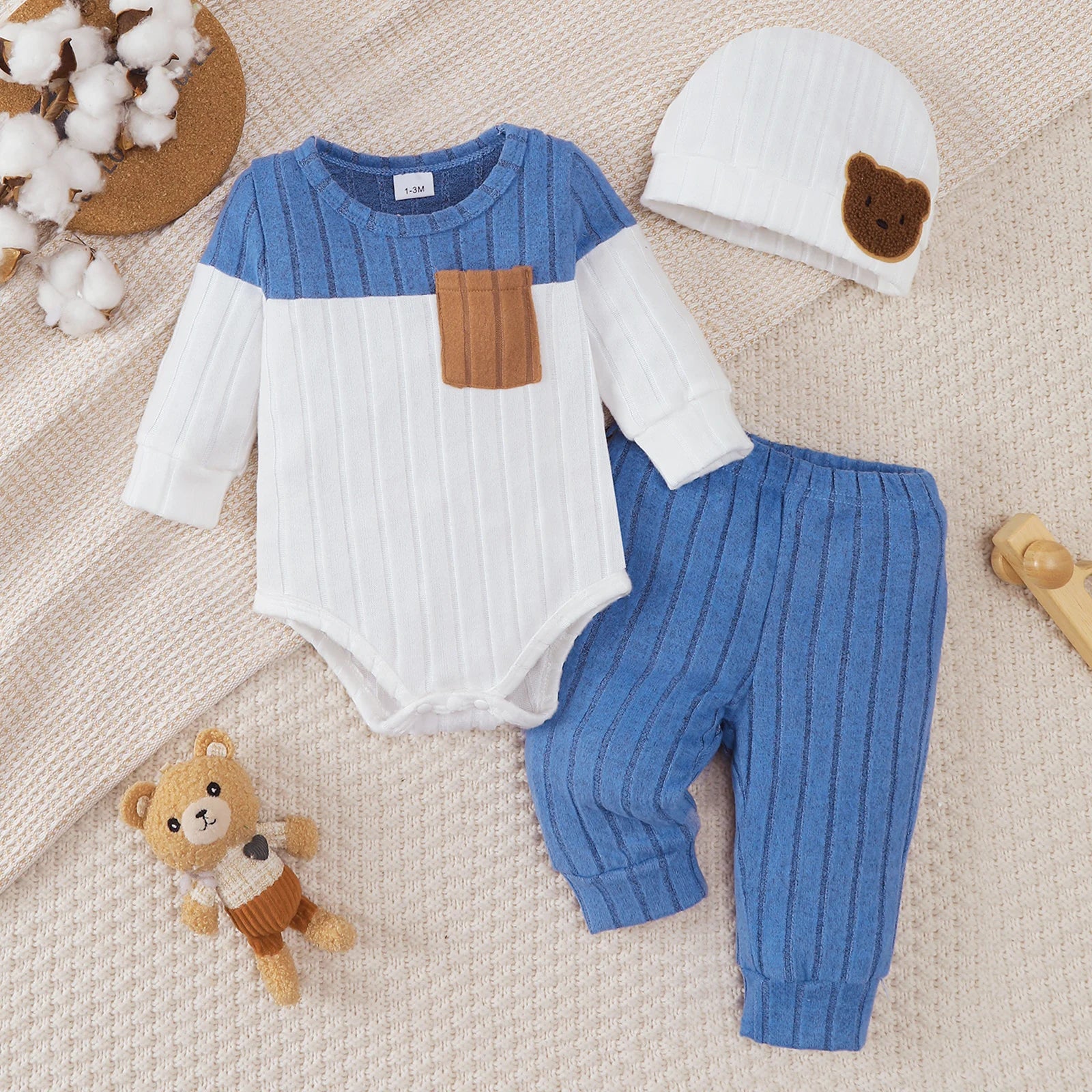 Baby Bubble newborn baby boy color-blocked long-sleeved bodysuit, pants, and hat set for 0-18 months in spring and autumn.