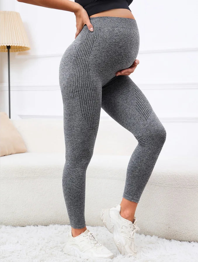 Baby Bubble high waist maternity leggings with belly support, designed for comfort and all-day wear for pregnant women.