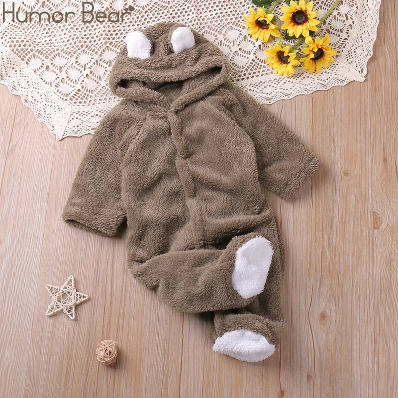 Baby Bubble cartoon bear romper, cozy autumn playsuit for babies, soft fabric with cute bear design, perfect for fall.