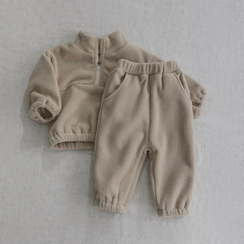 Toddler Cozy fleece hoodie and pants set by Baby Bubble, soft and comfortable toddler sports suit for casual wear.