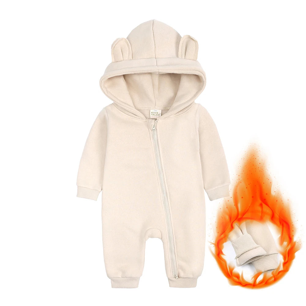 Baby Bubble bear onesie, cozy winter pajamas for infants, featuring cute bear design and soft fabric for warmth.