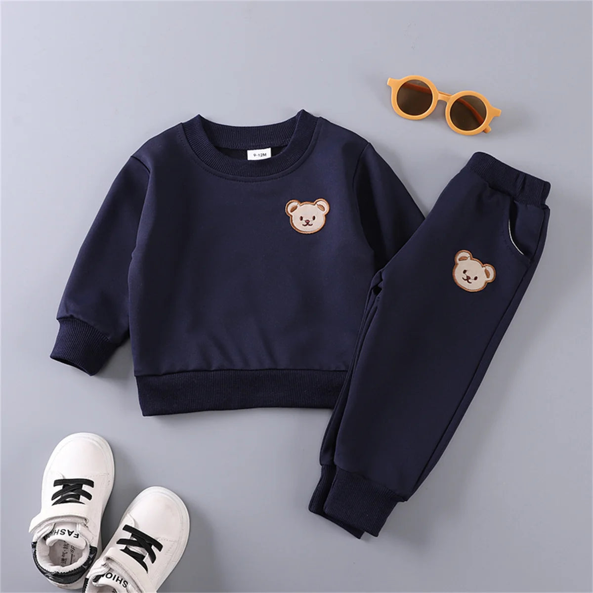 Baby Bubble Little Bear outfit, cute two-piece set for infants, featuring soft fabric and adorable bear design.